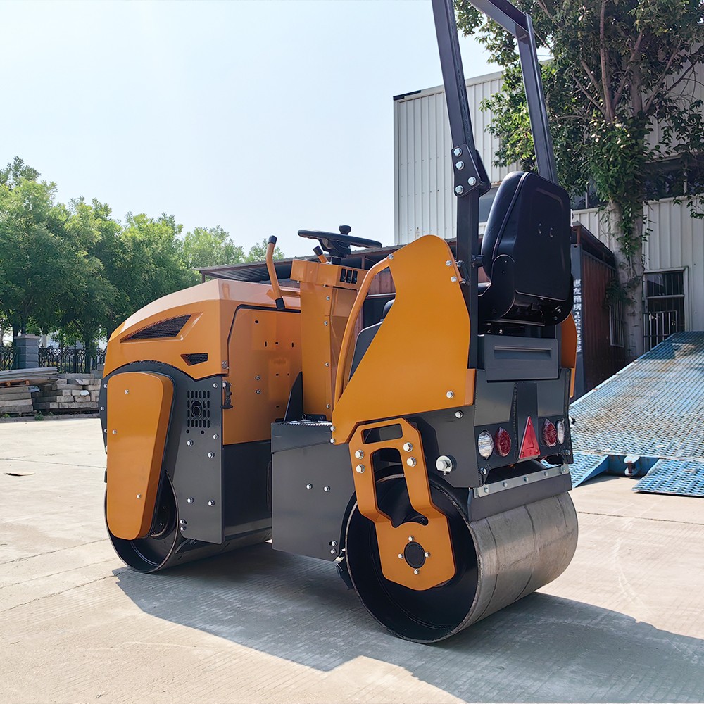 國內(nèi)的小型壓路機比國外的貴，價格到底差在哪里？